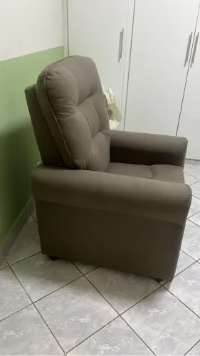 Poltrona reclinável