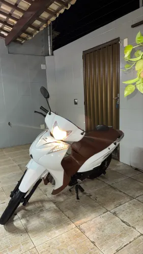 Shineray XY 125 Jet 2024 | 7.669 km | Partida Elétrica | Painel Digital | Revisada
