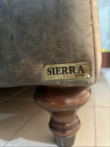 Poltrona Couro Legítimo Sierra Móveis - Verde Musgo (Usada)