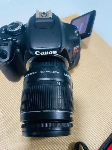 Câmera cânon T3i rebel