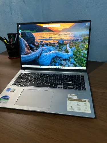 Notebook Asus Vivobook 16, Intel Core i7 1355U, 16GB, 512GB SSD, Tela de 16