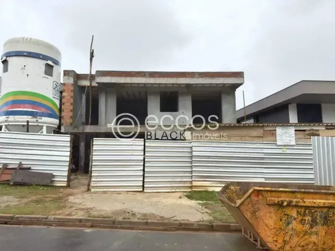 Casa à venda, 4 quartos, 4 suítes, 4 vagas, Alphaville Lagoa dos Ingleses - Nova Lima/MG