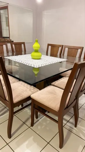 Mesa 1,50 X 150 de vidro 10mm quadrado e 8 cadeiras