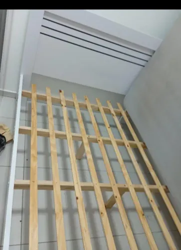 Cama casal 138 semi nova 