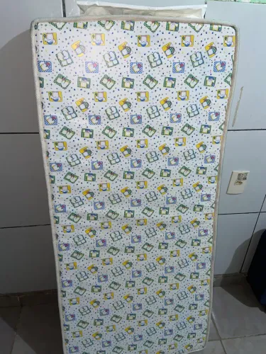 Vendo cama para criança