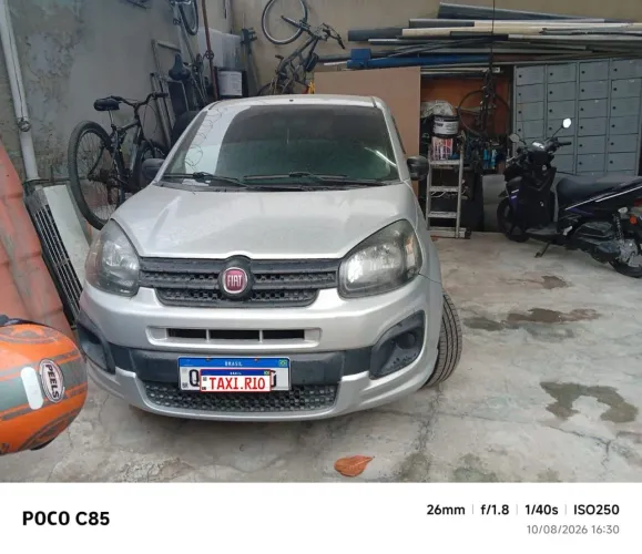 Fiat Uno Attractive 1.0 EVO Fire Flex 8V 5P 2019
