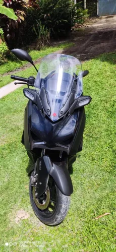 YAMAHA XMAX 2025 À VENDA