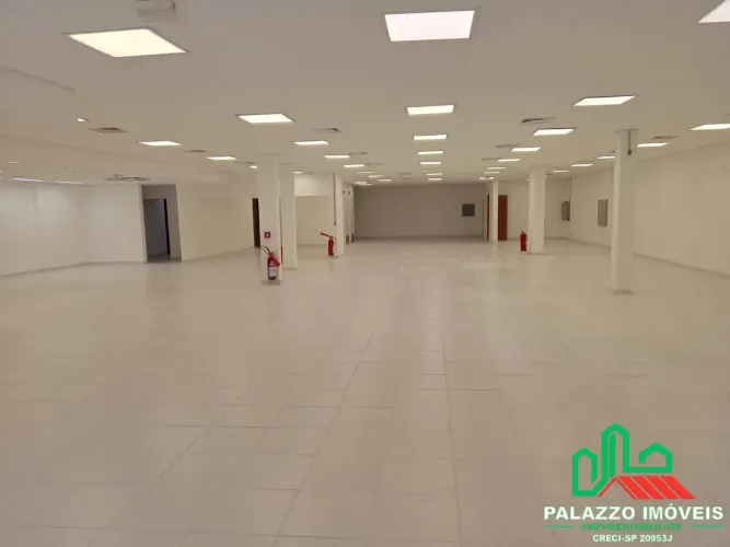 AMPLA LOJA FRENTE SHOPPING IBIRAPUERA 694,00M2 CONST. E TERRENO 800,00M2