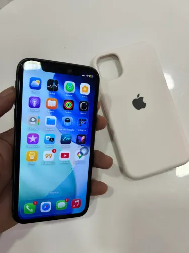 iPhone 11