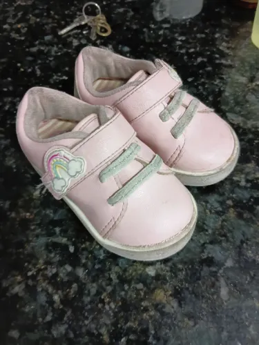 Doação Tênis infantil rosa número 20