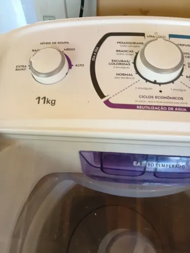 Vendo uma máquina de lavar Eletrolux 11kg