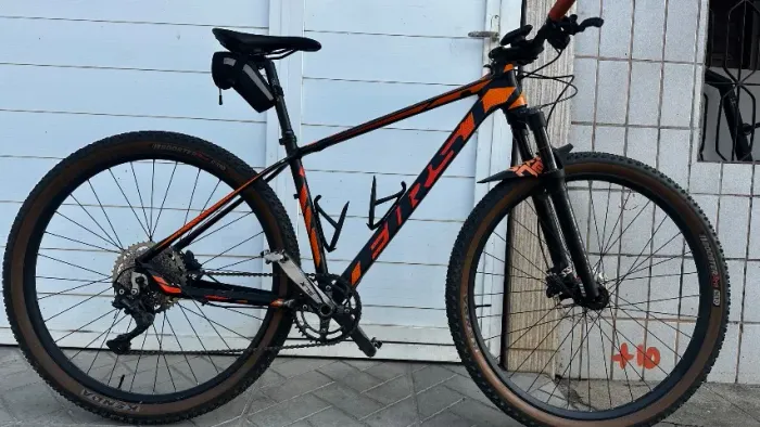Bicicleta mtb modelo First. João Pessoa PB
