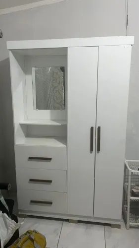 Guarda-roupa em ótimo estado - Venda urgente