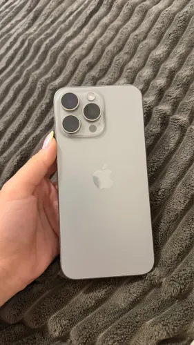 iPhone 15 pro Max 256gb