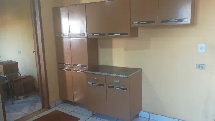 Armário de cozinha Itatiaia em aço inox.