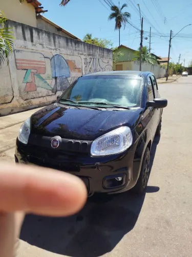 Fiat Uno Attractive 1.0 EVO Fire Flex 8V 5P 2016