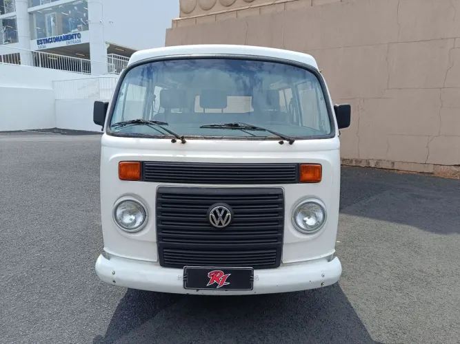 Volkswagen Kombi Standard 1.4 MI Total Flex 8V 2013