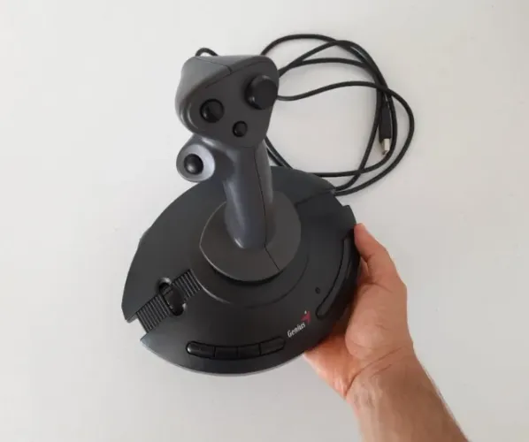 Joystick USB manche Genius