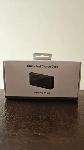Estojo Carregador Rápido Original Insta360 X4 Air Novo