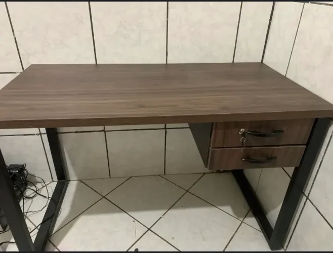 Mesa escritório