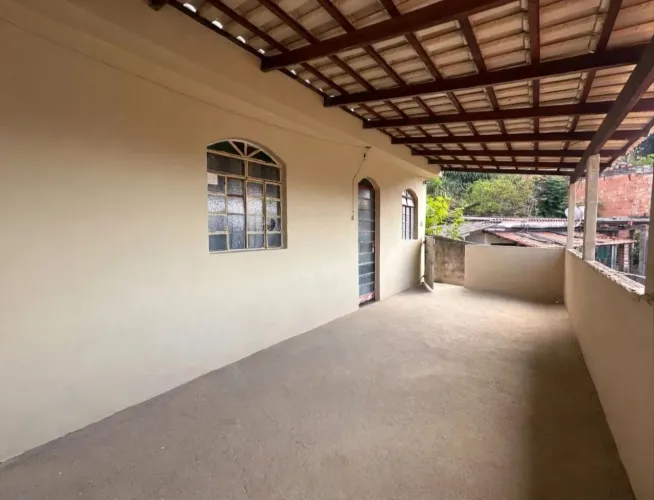 Lote com duas casas à venda, Engenho Nogueira, Belo Horizonte,.
