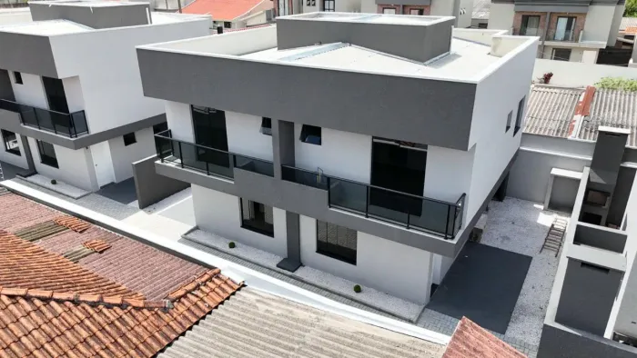 Sobrado novo a venda no Alto Boqueirão Curitiba pronto para morar/ UNIDADE INTERNA REF: 97