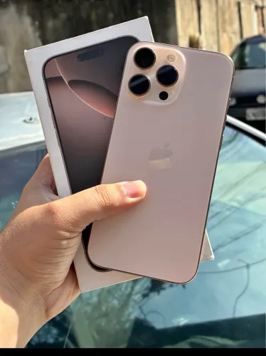 iPhone 16 pro Max ( Troco Com volta )