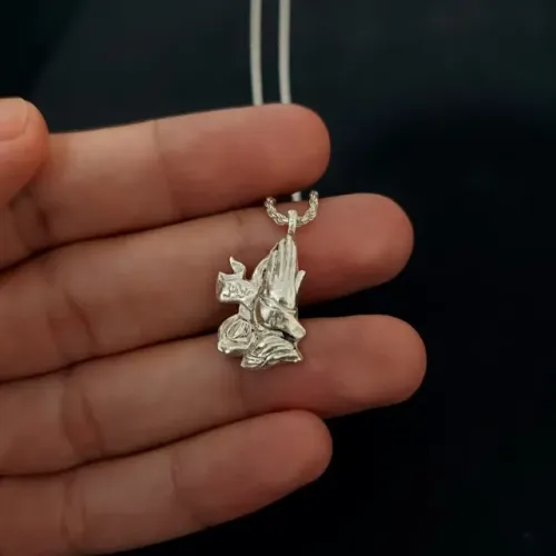 Corrente de prata + pingente
