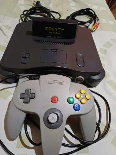 Nintendo 64 com ED64 plus com 360 jogos 