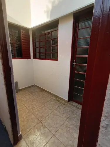 Imóvel para aluguel com 50 metros quadrados com 2 quartos