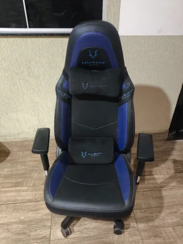 Cadeira gamer HUSKY