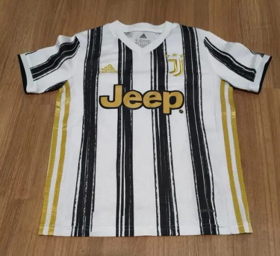 Camisa Juventus - Tamanho 9/10 anos