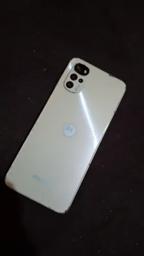 G 22 ( 128 gb )
