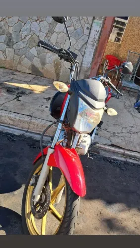 Vendo titan 150 interessado chama no zap * 