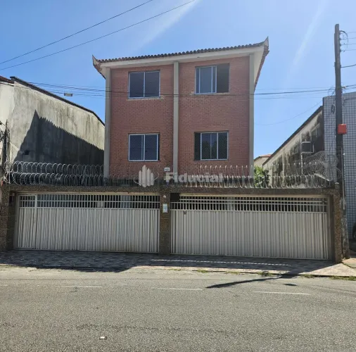 Apto. 52m², no cond. Morais I, térreo, sala, 01 qto, wc social, cozinha, quintal. Portão a