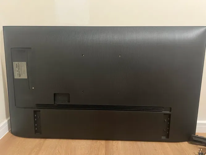 Tv Samsung com defeito para usar peças 