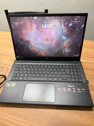 Vendo notebook Gamer nunca usado 