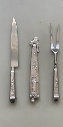 Conjunto faca e garfo em inox usados vintages