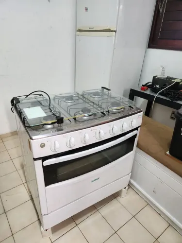 FOGÃO,  CAMA CASAL E PUFF - PRA VENDER LOGO