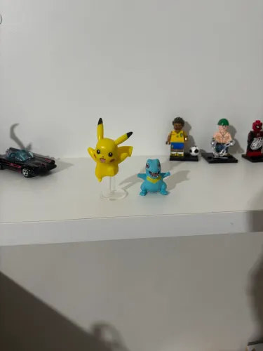 Vendo Pokémon scale World e battle