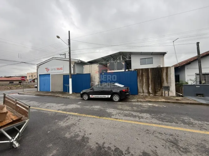 Galpão a VENDA com 310m² no centro de barra velha