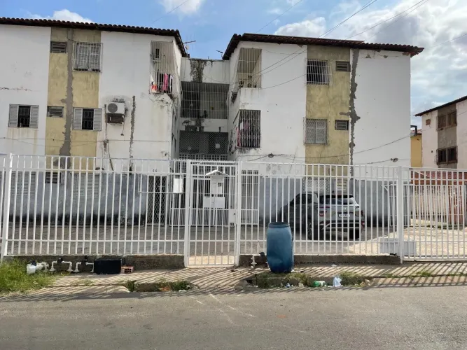 ALUGO APARTAMENTO MORADA NOVA I