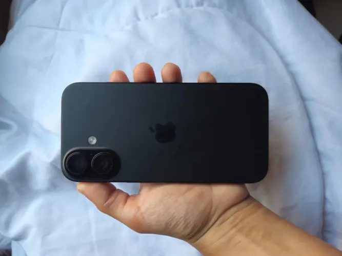 iPhone 16 128Gb. 4 meses de uso