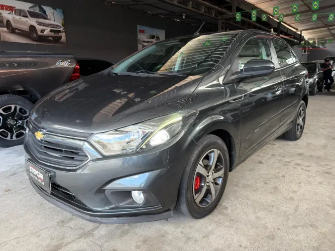 Chevrolet Onix Hatch LTZ 1.4 8V Flex Power Aut. 4P 2018