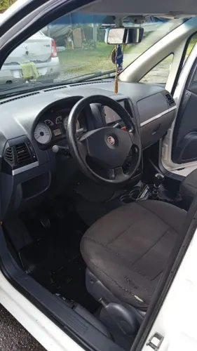 Fiat Idea ELX 1.4 MPI Fire Flex 8V 5P 2009