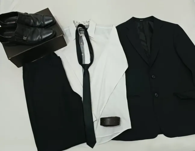 KIT TERNO SLIM + CAMISA + SAPATO + CINTO + GRAVATA
