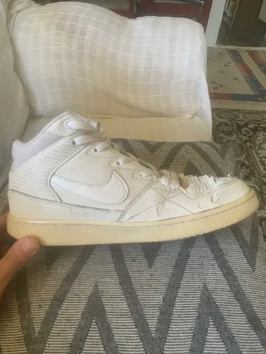 Tênis Nike Priority Mid Branco