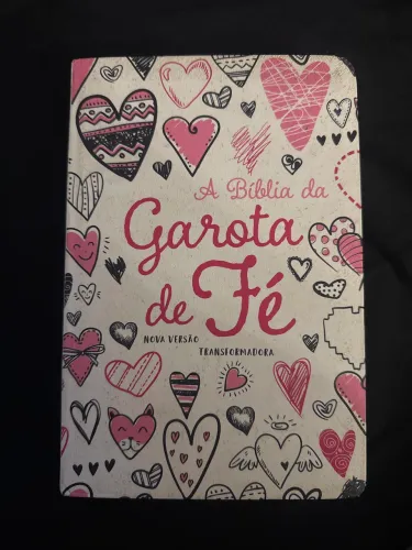 Bíblia para garotas pré adolescentes- garota de fé