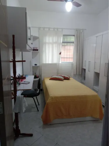 Vendo casa perto do Centro de Manilha sentido Magé. Depois da igreja Católica