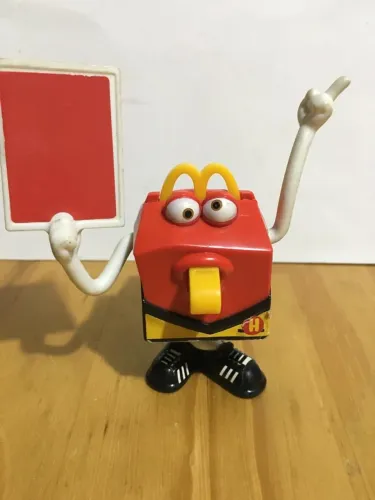 Boneco Happy coleção McDonald?s Juiz de futebol 